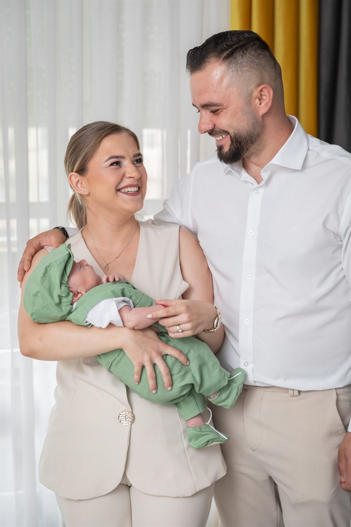 Fotograf botez Oradea, cadre de familie - cadru 34
