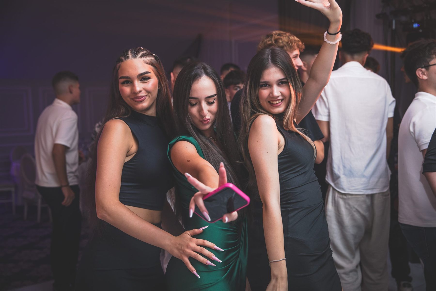 Ședință foto de 18 ani, portret în lumină de seară — fotograf Oradea (96)
